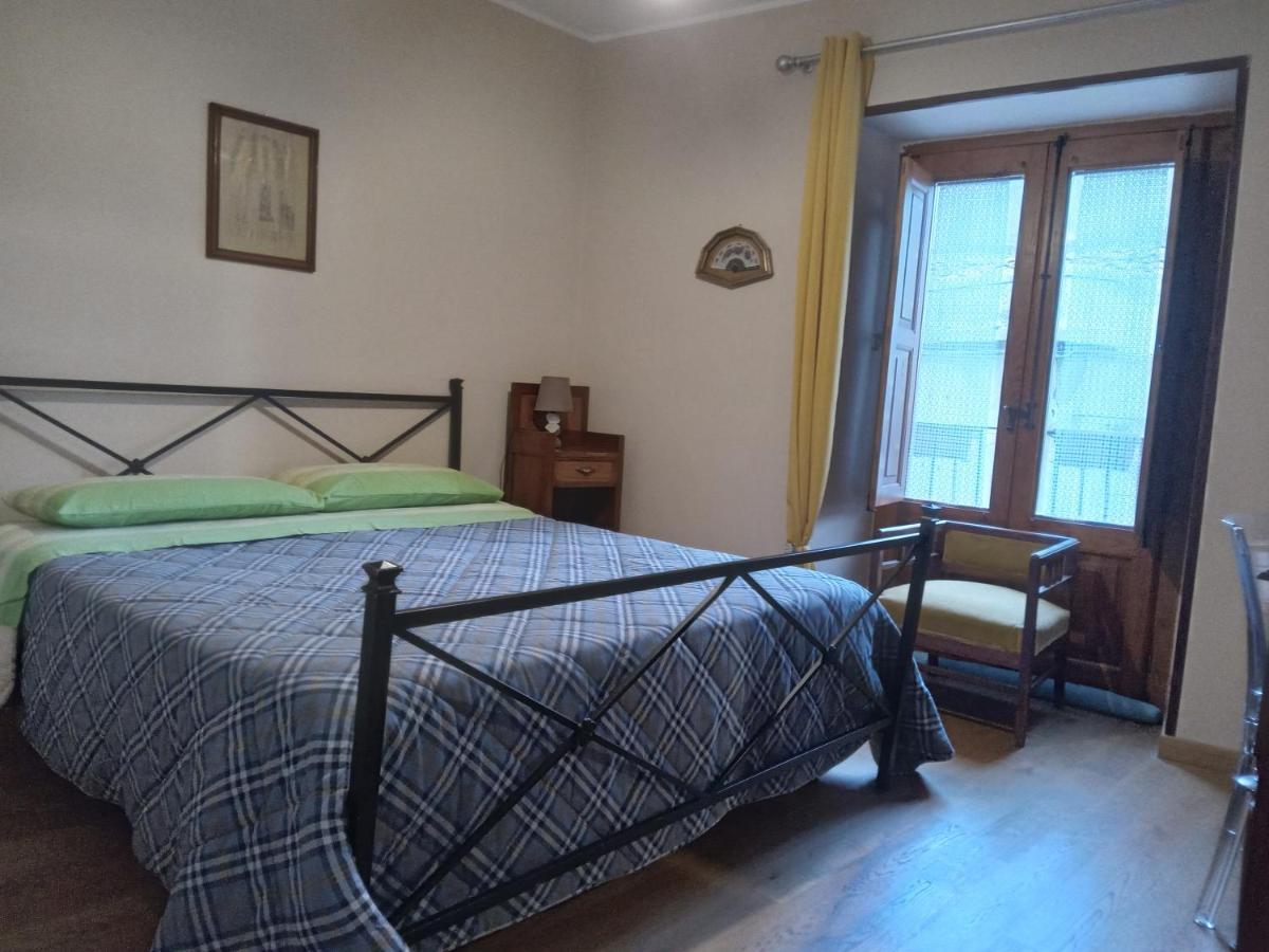 San Nicolo Holiday Home 蒙塔尔巴诺埃利科纳 外观 照片