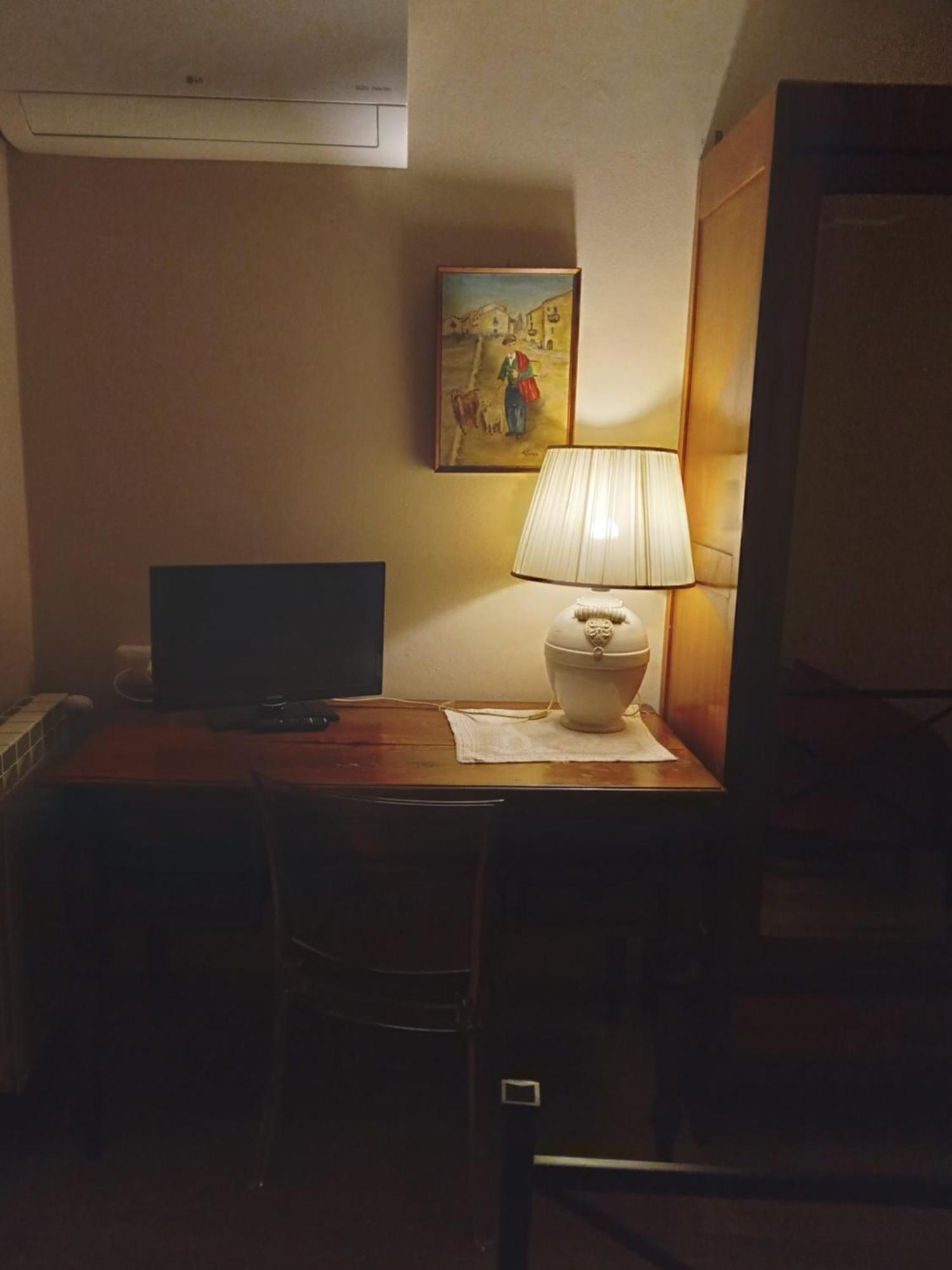 San Nicolo Holiday Home 蒙塔尔巴诺埃利科纳 外观 照片