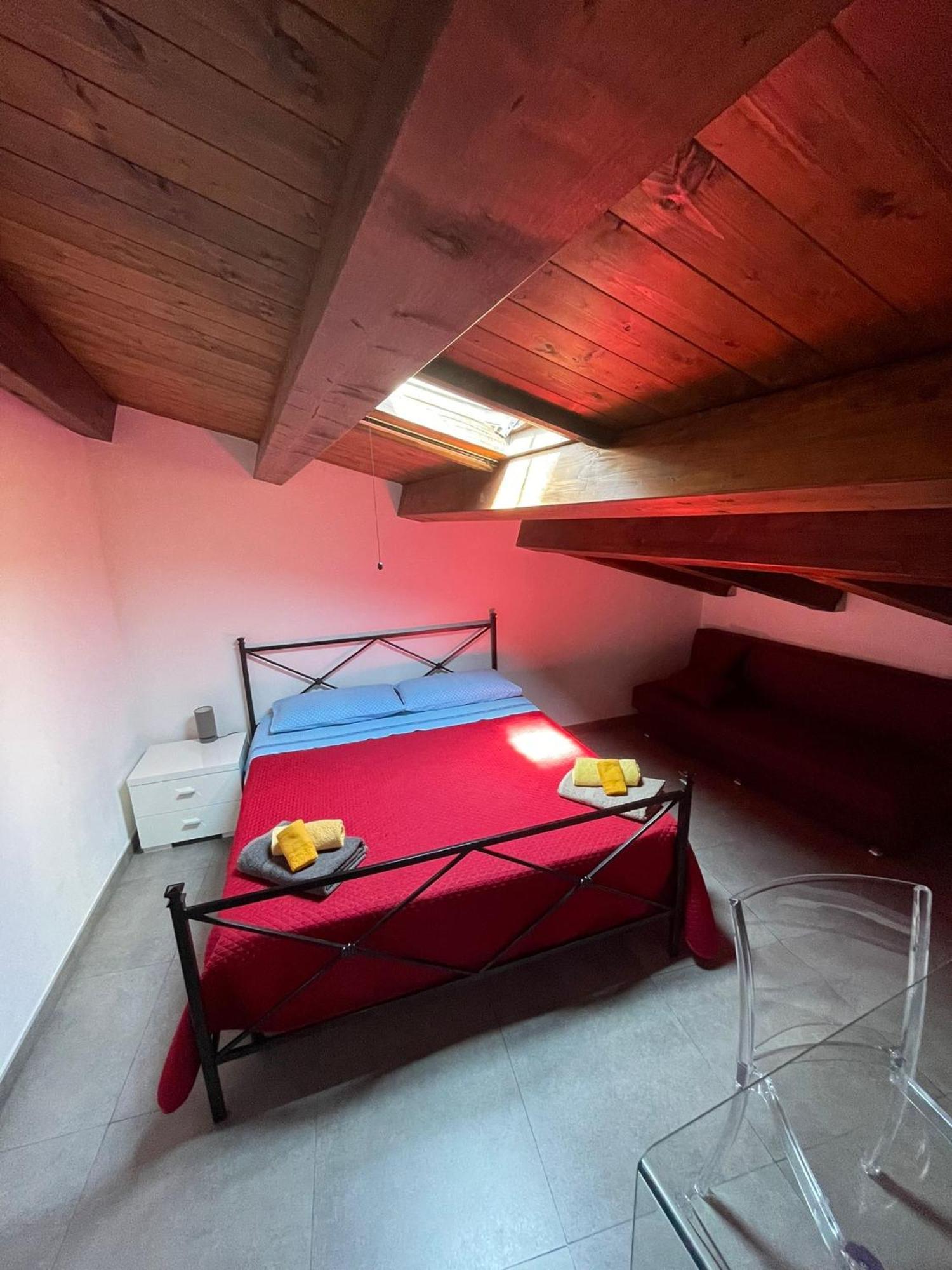 San Nicolo Holiday Home 蒙塔尔巴诺埃利科纳 外观 照片