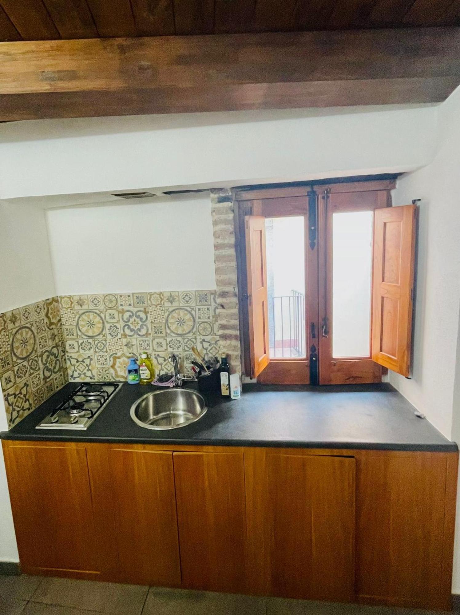 San Nicolo Holiday Home 蒙塔尔巴诺埃利科纳 外观 照片