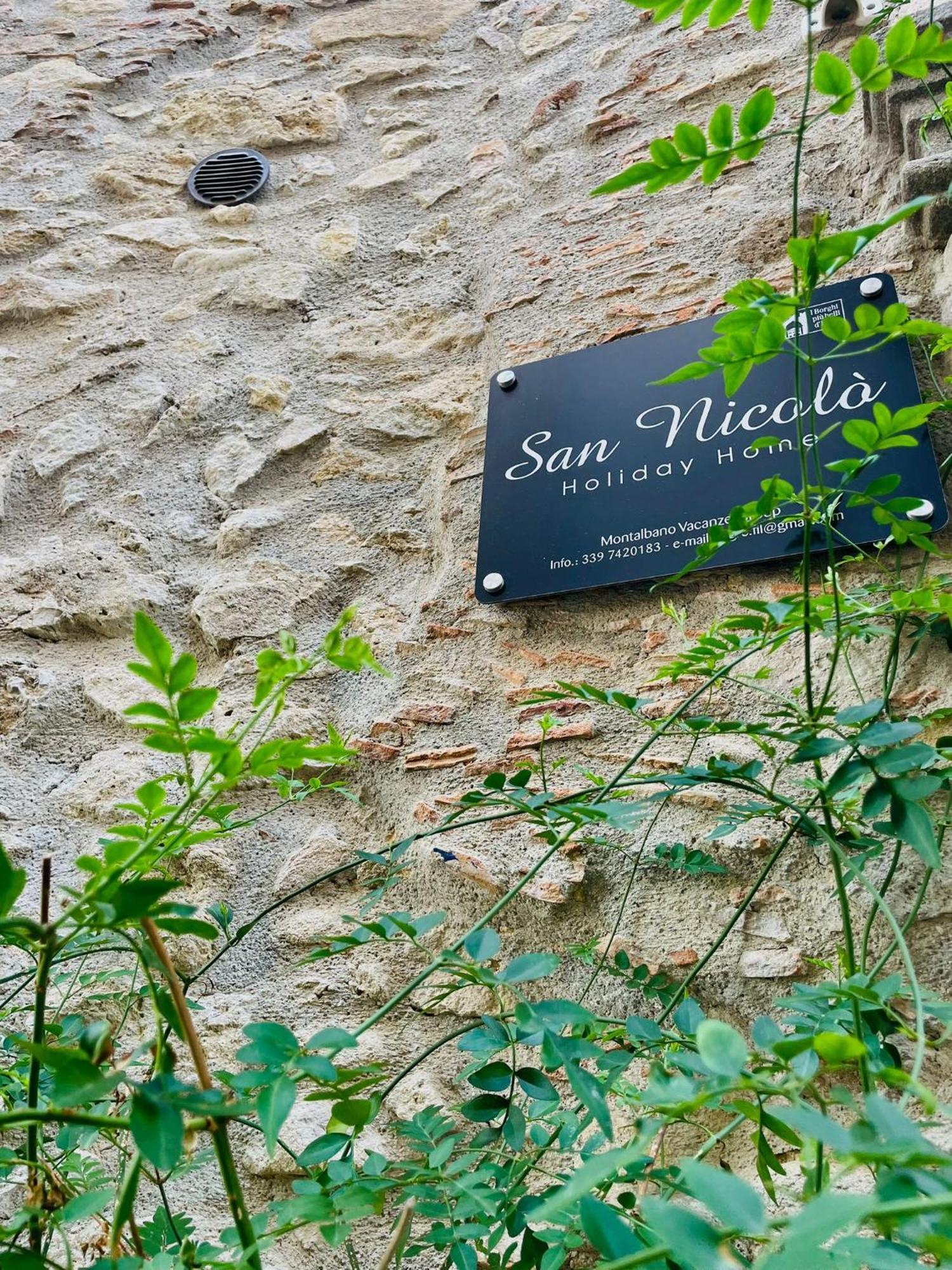 San Nicolo Holiday Home 蒙塔尔巴诺埃利科纳 外观 照片