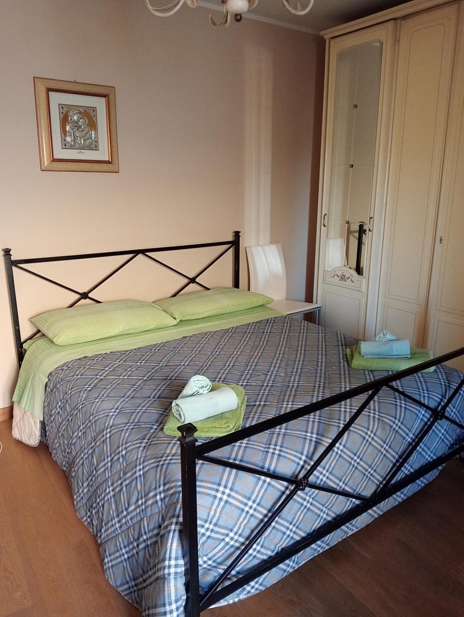 San Nicolo Holiday Home 蒙塔尔巴诺埃利科纳 外观 照片