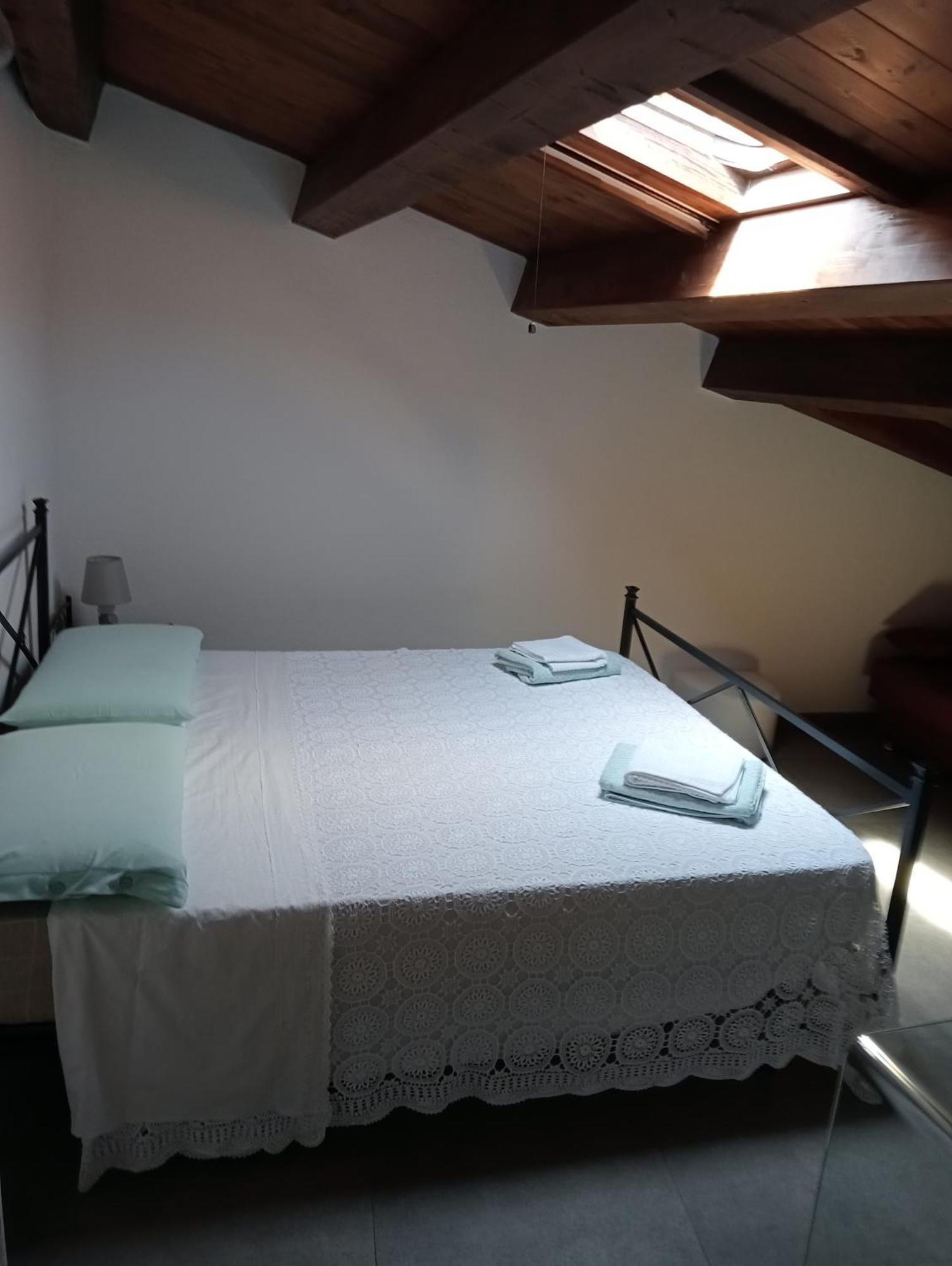San Nicolo Holiday Home 蒙塔尔巴诺埃利科纳 外观 照片