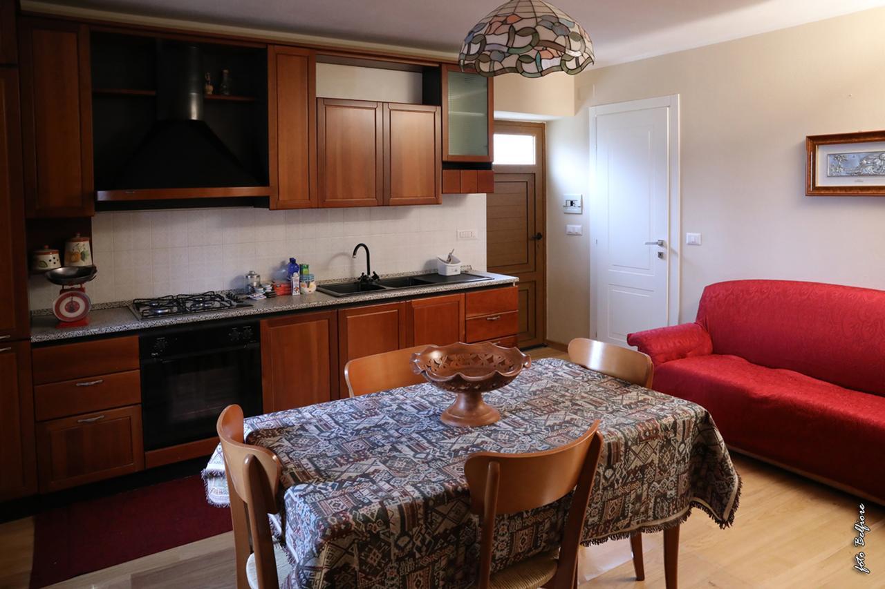 San Nicolo Holiday Home 蒙塔尔巴诺埃利科纳 外观 照片